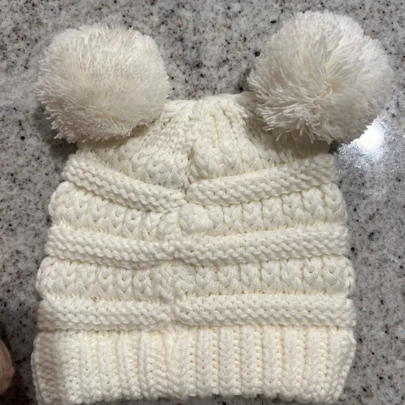 The North Face and CC Baby Beanie Hat Bundle 6-24 months - Picture 4 of 9